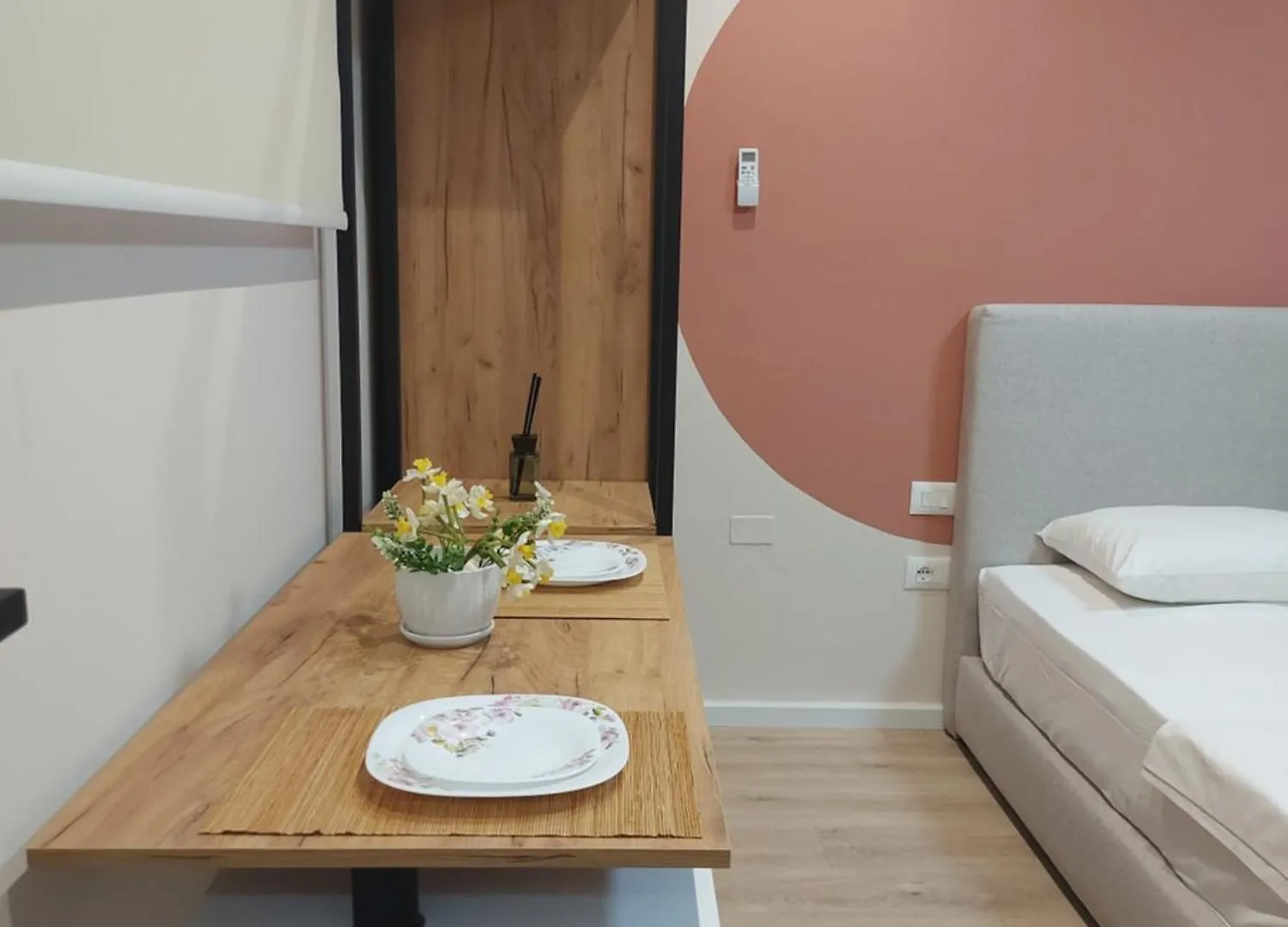 Hotel Center Cozy Nest Tirana 0*,